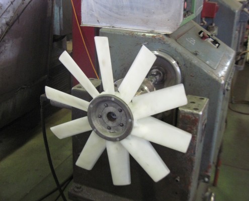 Equilibrage d'une hélice synthétique